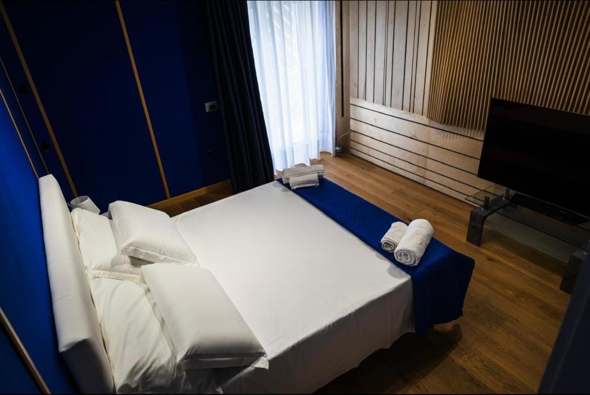 Legami House Hotel เนเปิลส์ ภายนอก รูปภาพ